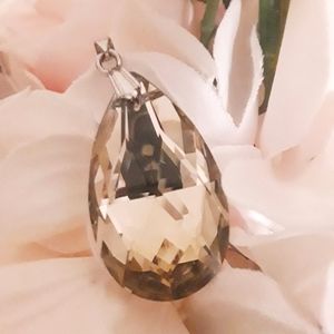 YELLOW  CRYSTAL TEARDROP PENDANT